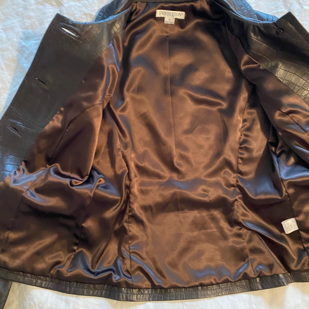 Euc Pendleton Leather Jacket - image 8